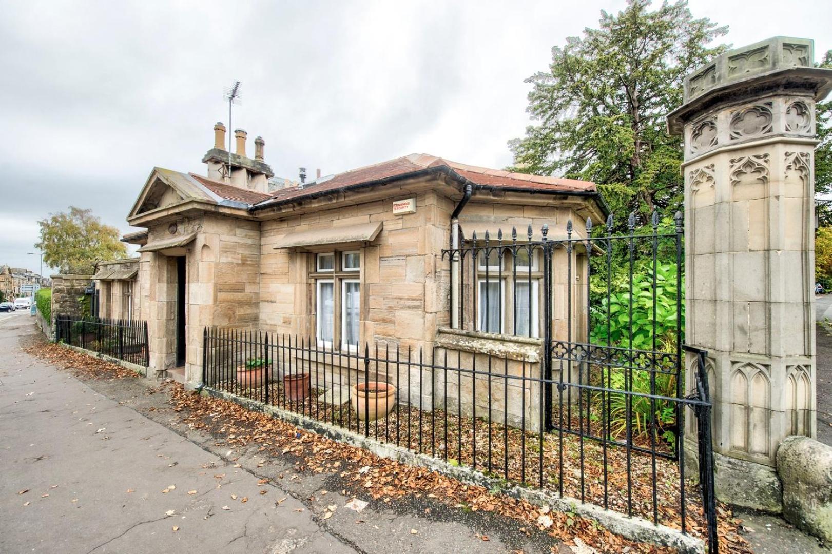 Guestready - Classic Charm Near Holyrood Park 爱丁堡 外观 照片