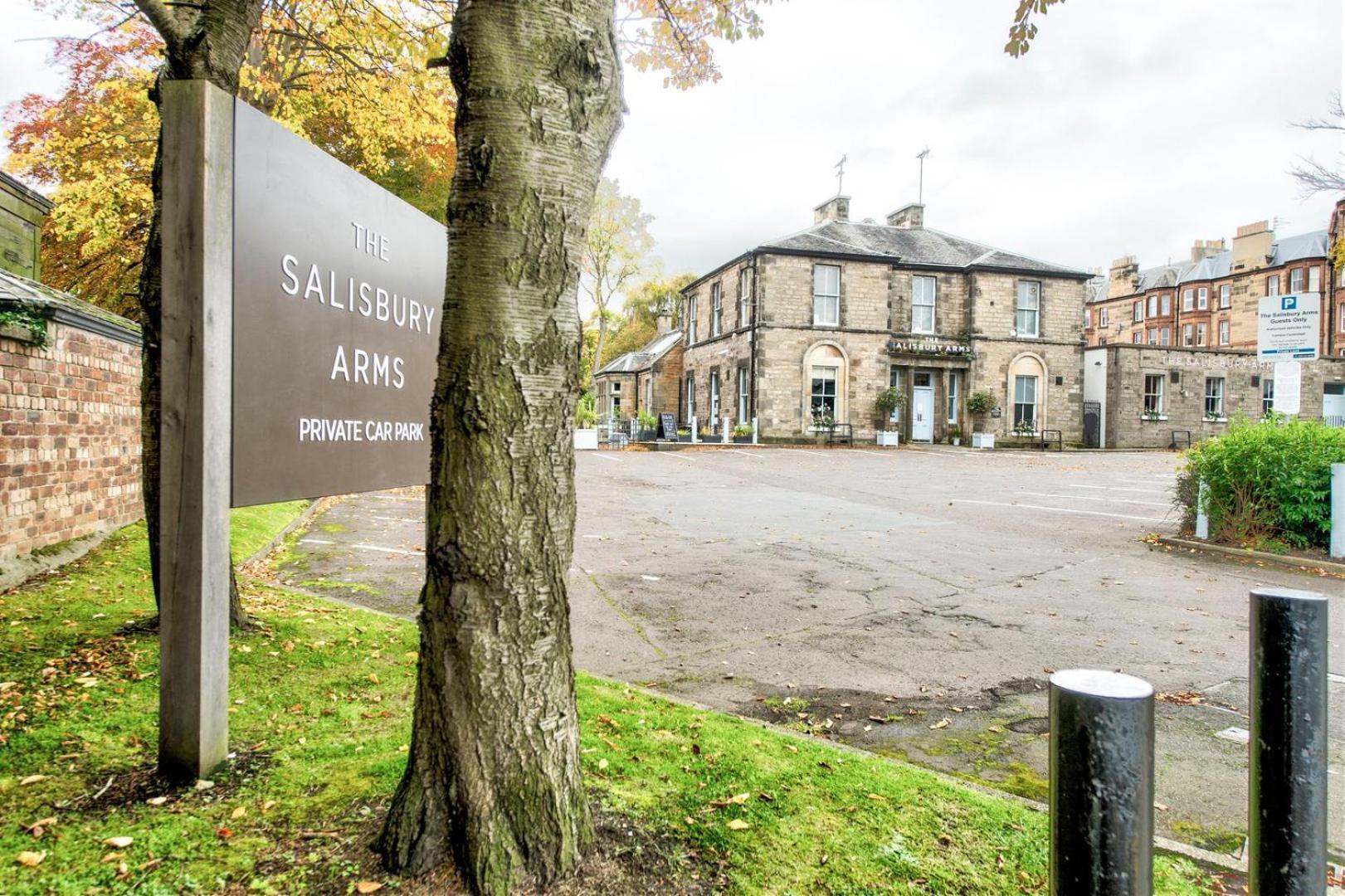 Guestready - Classic Charm Near Holyrood Park 爱丁堡 外观 照片